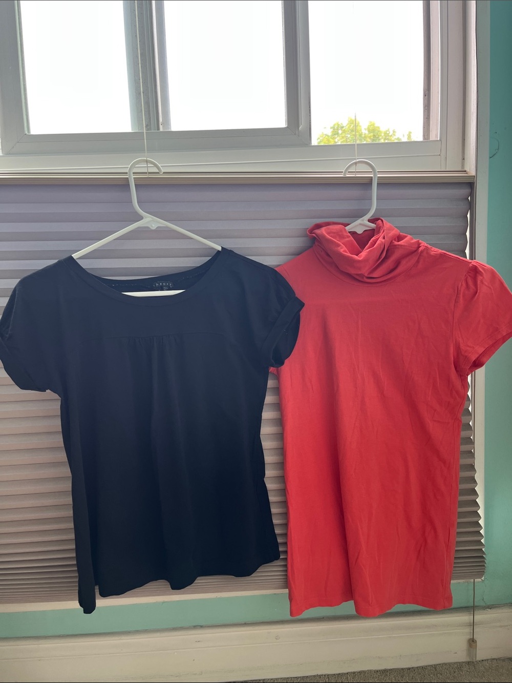 2 Theory tops, size S, Black Short Sleeve Tee like & orange short sleeve golf